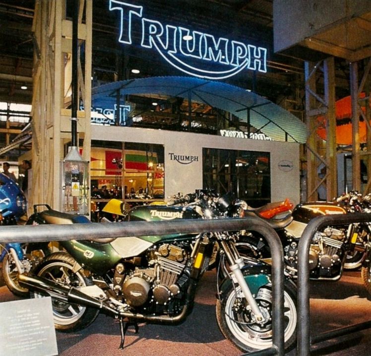 1993 - Salone Motociclo di Milano Triumph