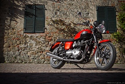 2012 Triumph Italia presentazione Classiche