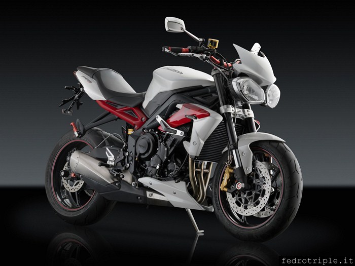 Triumph Street Triple MY2013 Rizoma