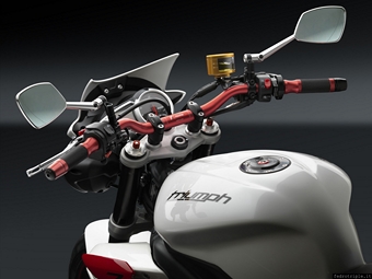 Triumph Street Triple MY2013 Rizoma