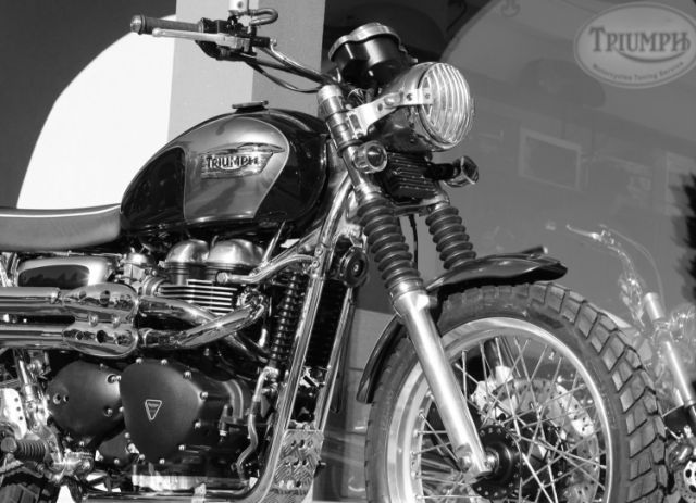 Triumph Special Scrambler McDeeb Classic Farm Motorcycle