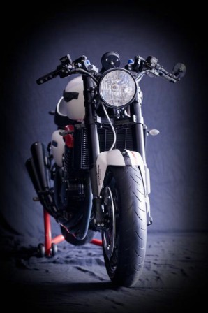 Triumph Thunderbird Sport Tridays di Uli Bre