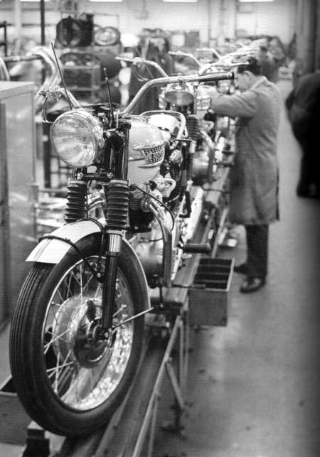 1965 - Triumph Factory
