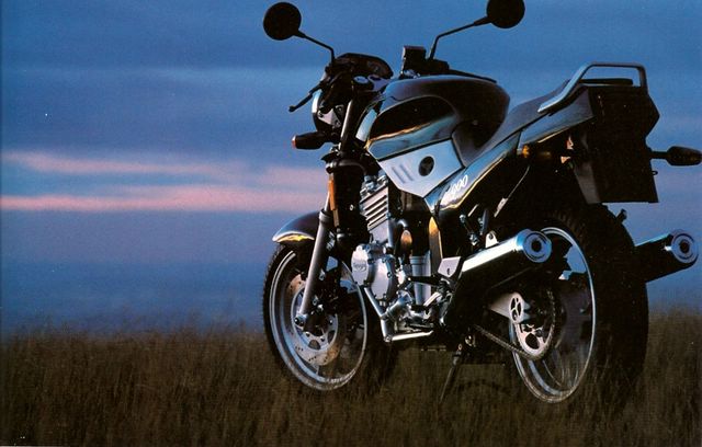 1990 Triumph Trident 900 preserie