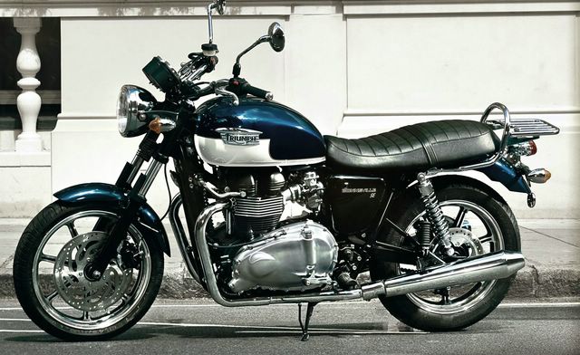 2010 Triumph Bonneville SE