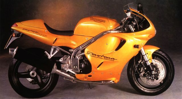 Triumph Daytona T595