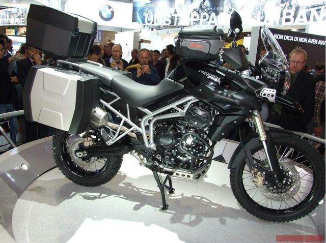 2010 EICMA Triumph Tiger 800 800XC