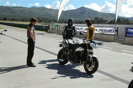 2010-10-13 Triumph Speed Triple Lancio Stampa Ascari Spagna