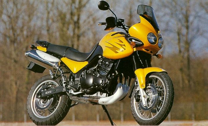 1999 Triumph Tiger 885cc