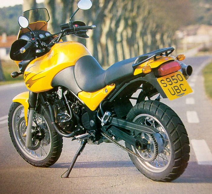 1999 Triumph Tiger 885cc