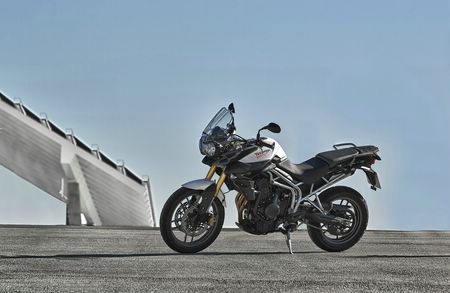 2010 Triumph Tiger 800 e Tiger 800XC