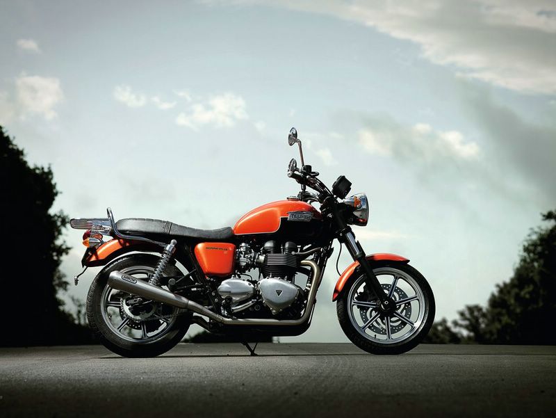 2011 Triumph Bonneville SE