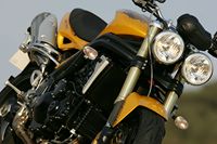 2005 Triumph Speed Triple Wallpaper
