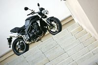 2005 Triumph Speed Triple Wallpaper