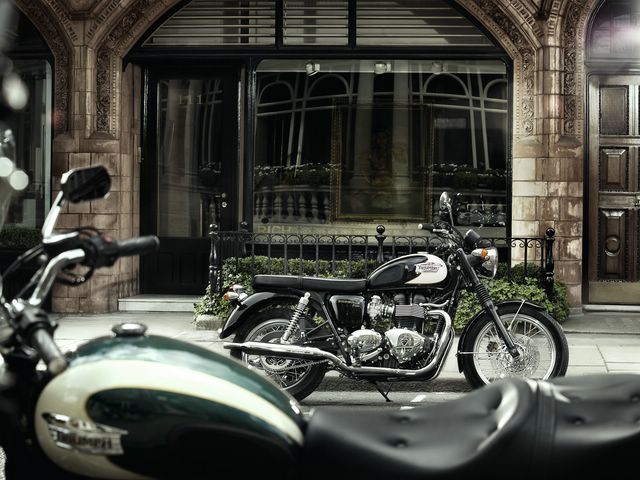 2010 Triumph Bonneville T100