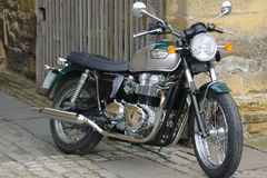 2000 Triumph Bonneville 790 MY2001