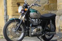 2000 Triumph Bonneville 790 MY2001