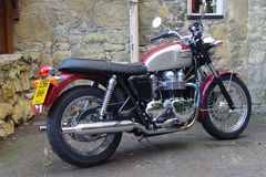 2000 Triumph Bonneville 790 MY2001