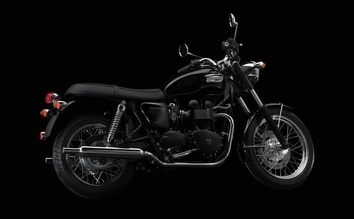 2004 Triumph Bonneville Black