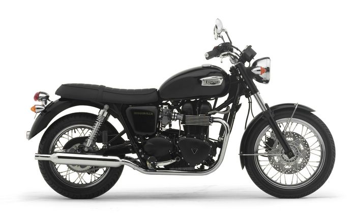 2004 Triumph Bonneville Black