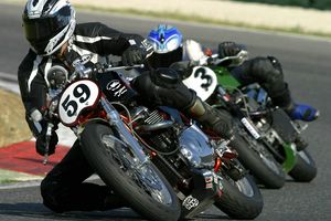 Triumph Thruxton Cup