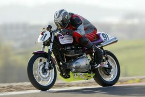 2006 Triumph Thruxton Cup