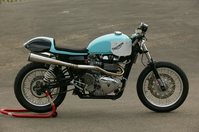 2004 - Triumph Thruxton Flashback R by Nicola Martini