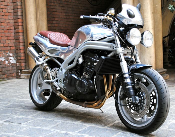 1998 T509 Speed Triple Road Racing