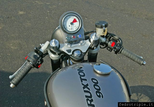 2004 Triumph Thruxton Flashback Flash Back Nicola Martini MrMartini