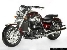 2006 - Triumph Rocket III Classic