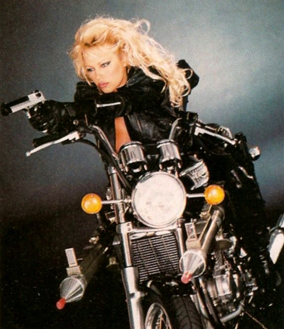 1995 Triumph Thunderbird 900 Pamela Anderson