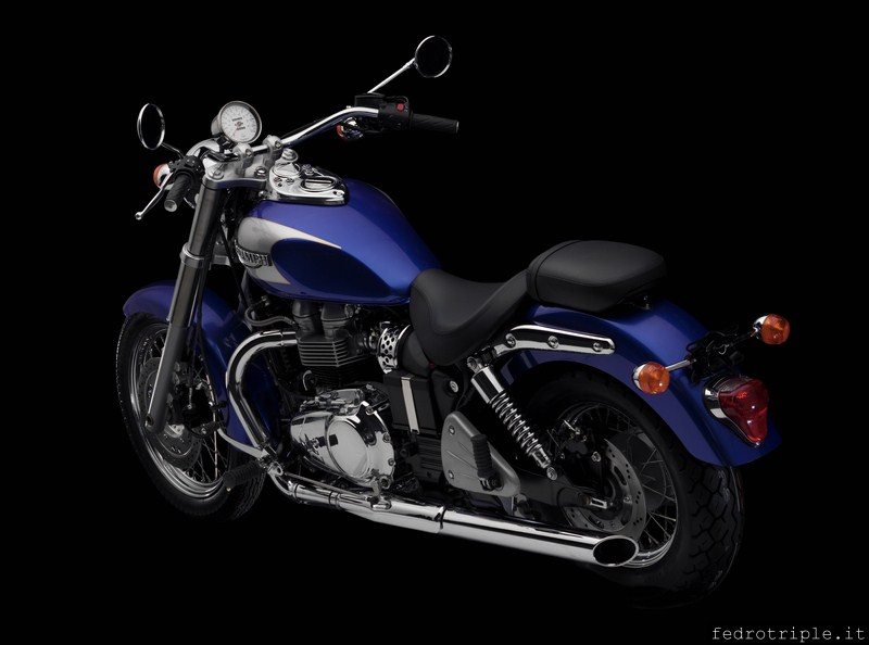 2004 Triumph America