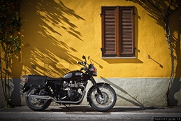 2012 Triumph Italia presentazione Classiche