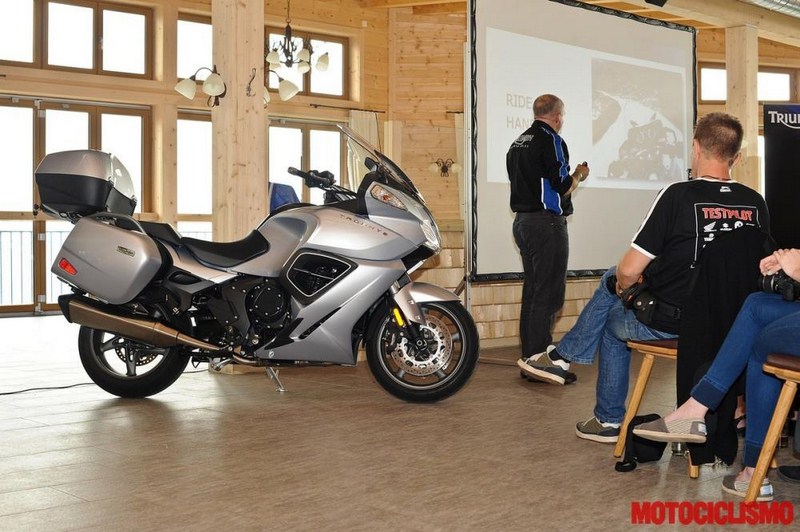 Triumph Trophy 1200 Triday Austria presentazione statica