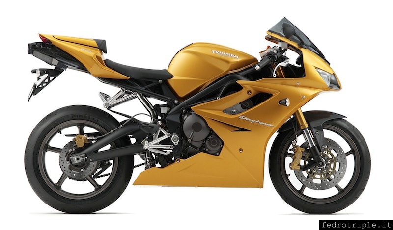 Triumph Daytona 675 foto ufficiali