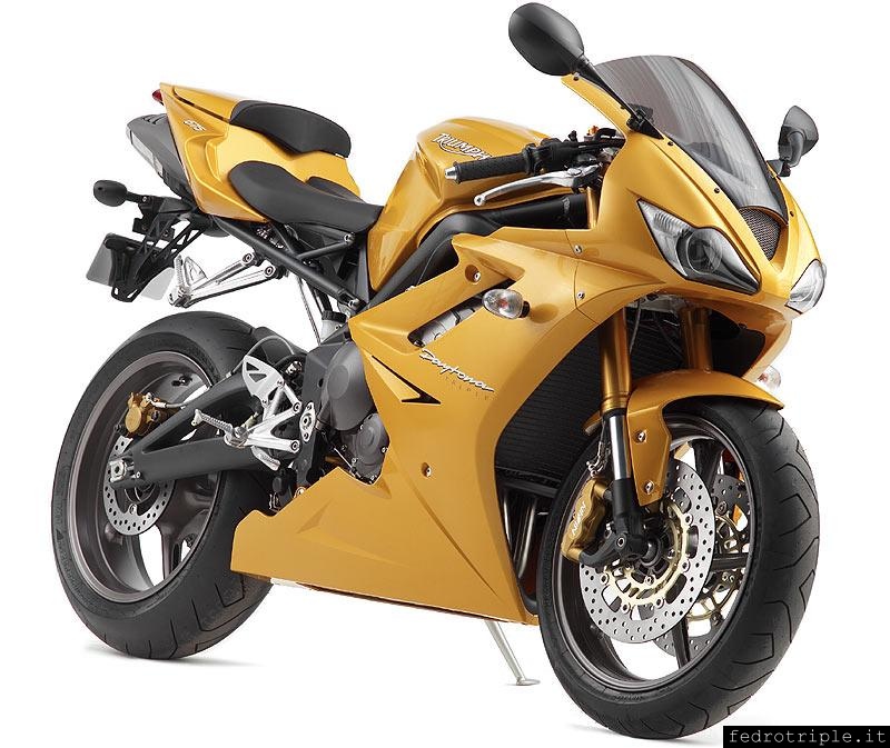 Triumph Daytona 675 foto ufficiali