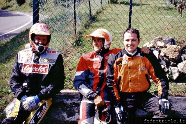 13 ottobre 2002 - Una delle ultime foto di Carlo (Motocross sulle colline piacentine da www.negrottodreamteam.it )