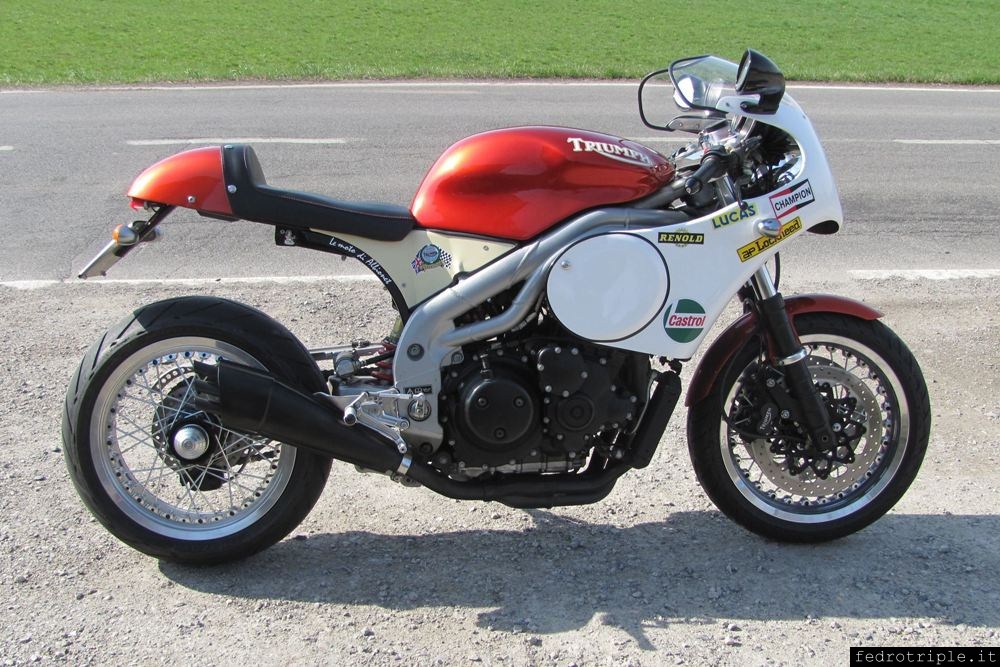 Triumph Special - Speed Triple Ray Pickrell Tribute