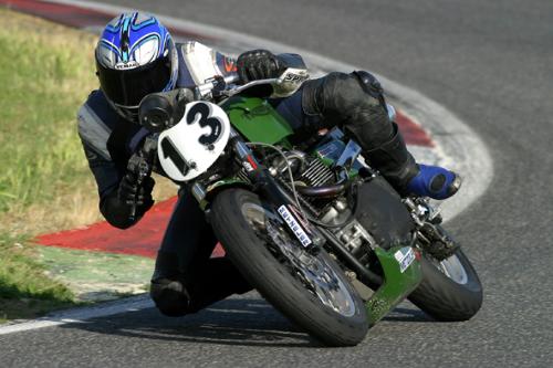 Triumph Thruxton Cup