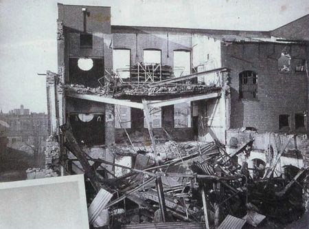 1940 Stabilimento Triumph Coventry bombardato