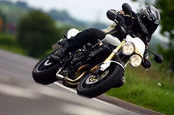 Street Triple 2007