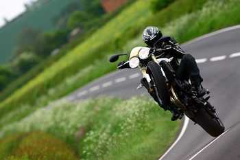 Street Triple 2007