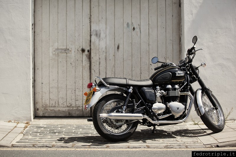 2014MY Triumph Bonneville T100 SE