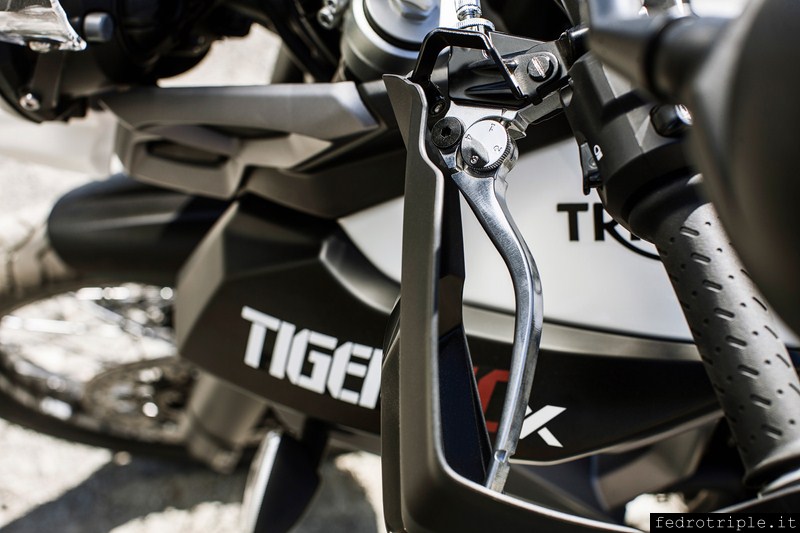 2014 - Nuova Triumph Tiger 800 XC (MY2015)