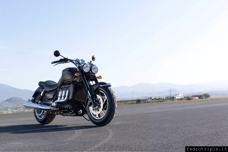 2014 Triumph Rocket III Roadster MY2015