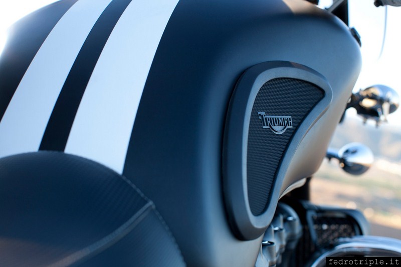 2014 Triumph Rocket III Roadster MY2015