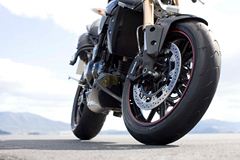 2014 Triumph Speed Triple MY2015