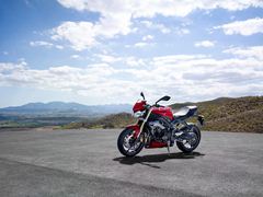 2014 Triumph Street Triple MY 2015