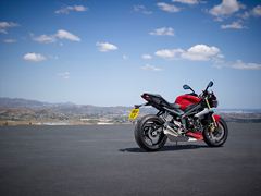 2014 Triumph Street Triple MY 2015