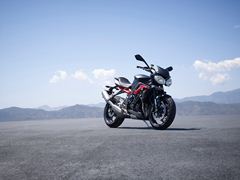 2014 Triumph Street Triple R MY 2015